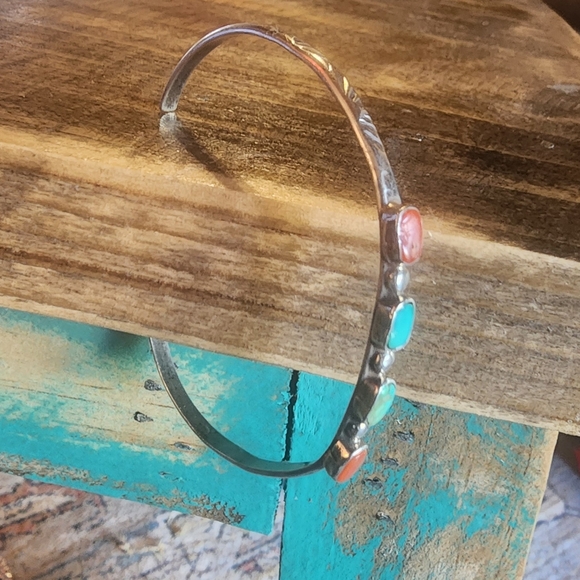 Dainty sterling silver multi stone cuff bracelet. - Picture 3 of 4